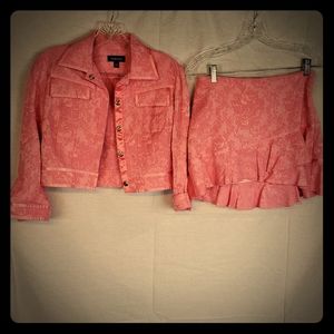 BEBE matching skirt set 🛍